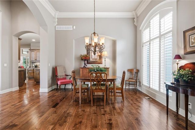 9714 Wild Rose Lane, Lenexa, KS 66227