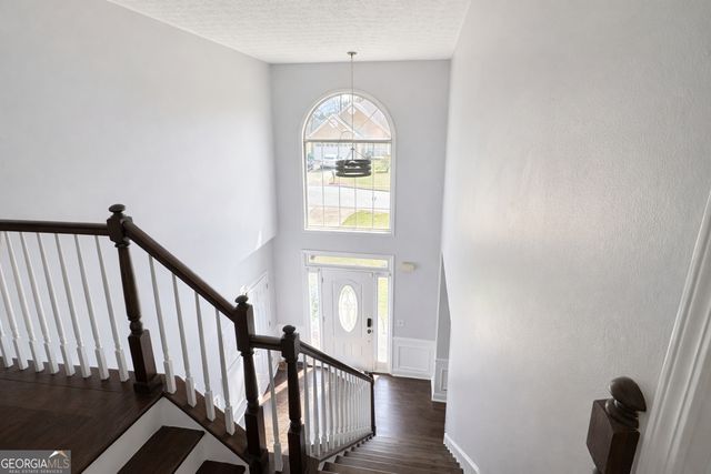 2737 Autumn Lake Lane, Decatur, GA 30034