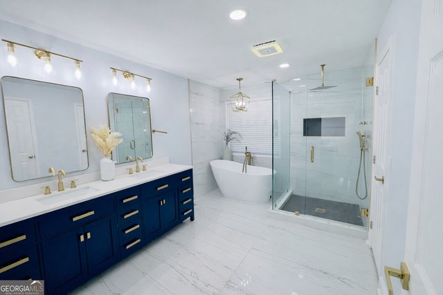 2737 Autumn Lake Lane, Decatur, GA 30034