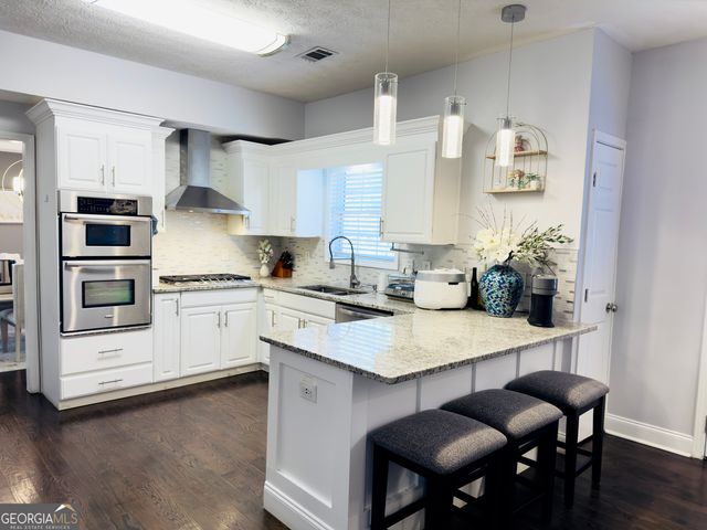 2737 Autumn Lake Lane, Decatur, GA 30034