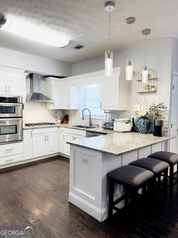 2737 Autumn Lake Lane, Decatur, GA 30034