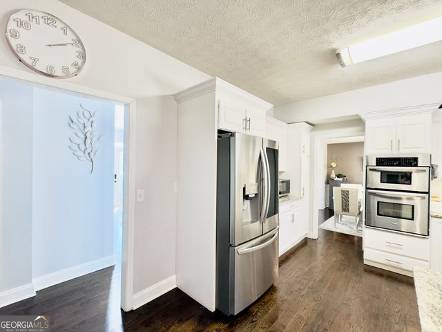 2737 Autumn Lake Lane, Decatur, GA 30034