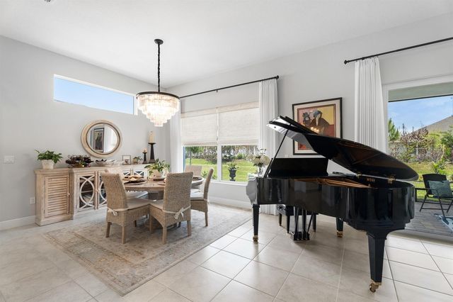6390 High Pointe West Way, Vero Beach, FL 32967