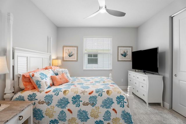 6390 High Pointe West Way, Vero Beach, FL 32967