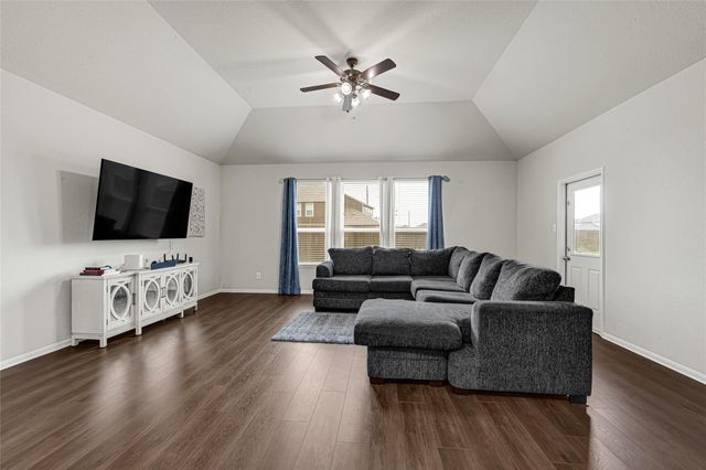 11115 Larkspur Dale Court, Houston, TX 77044