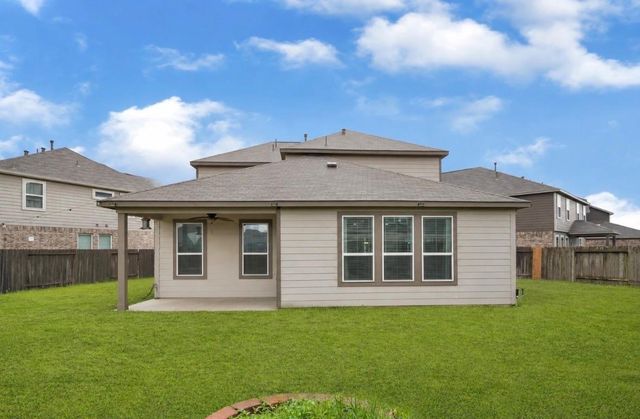 11115 Larkspur Dale Court, Houston, TX 77044