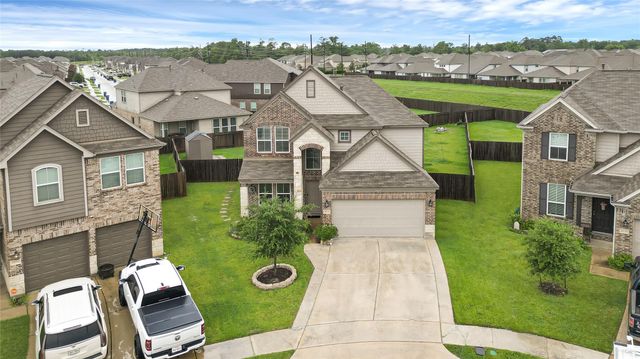 11115 Larkspur Dale Court, Houston, TX 77044