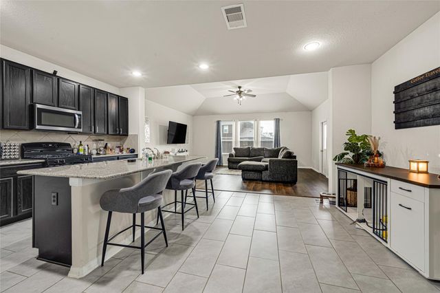 11115 Larkspur Dale Court, Houston, TX 77044