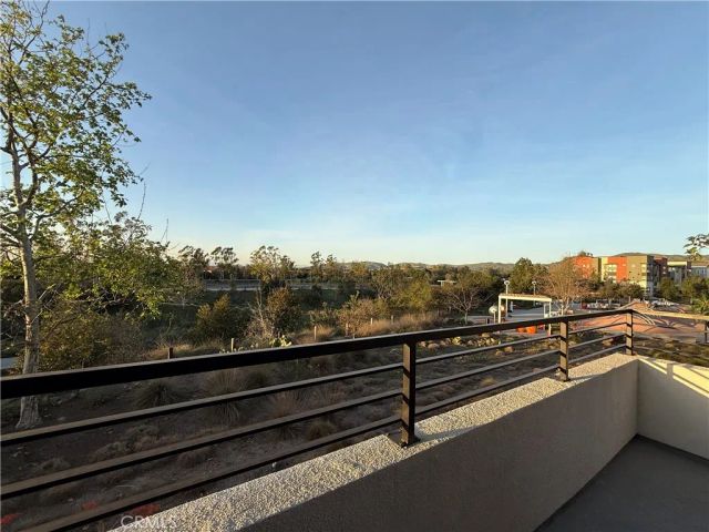 273 Novel, Irvine, CA 92618