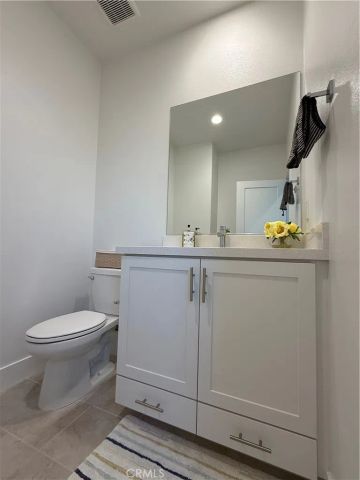 273 Novel, Irvine, CA 92618