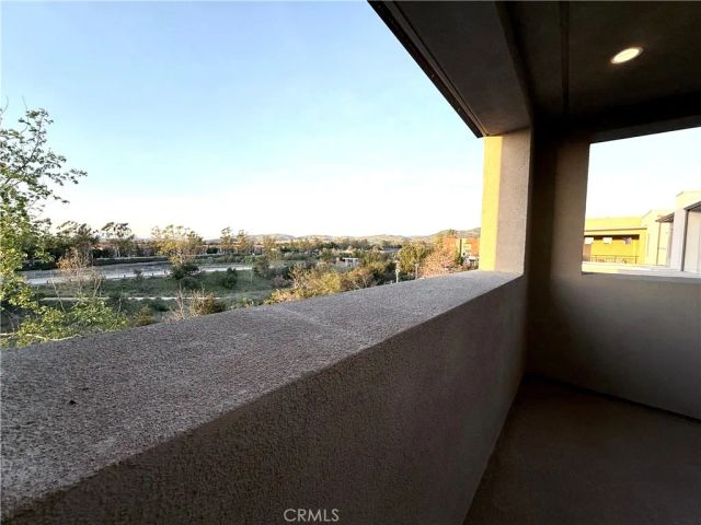 273 Novel, Irvine, CA 92618