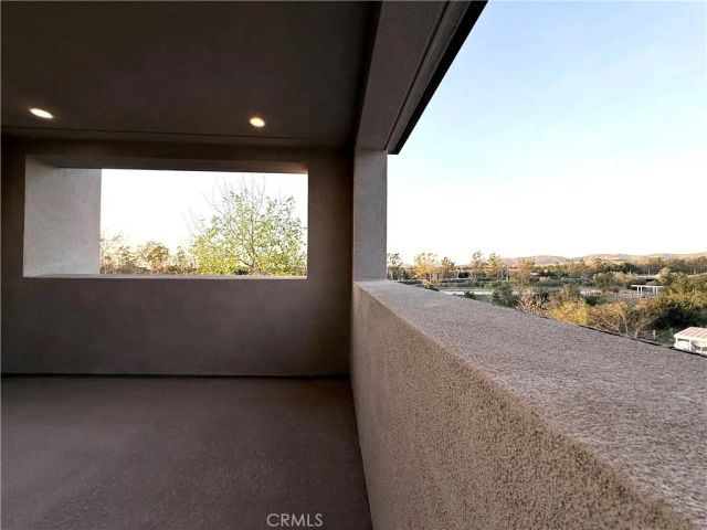 273 Novel, Irvine, CA 92618