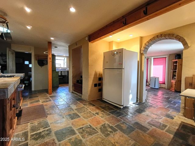 2985 N Federal Mines Road, Dewey, AZ 86327