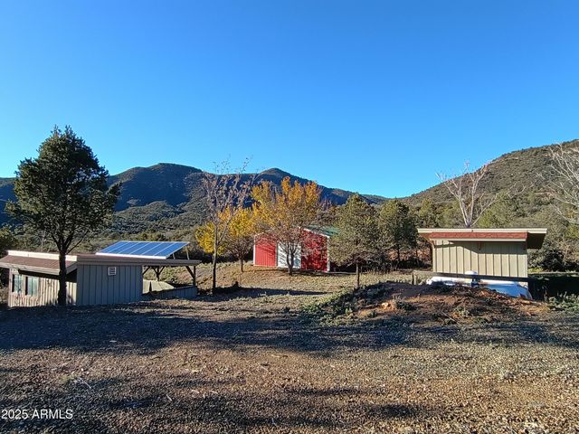 2985 N Federal Mines Road, Dewey, AZ 86327