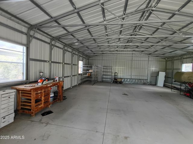 2985 N Federal Mines Road, Dewey, AZ 86327