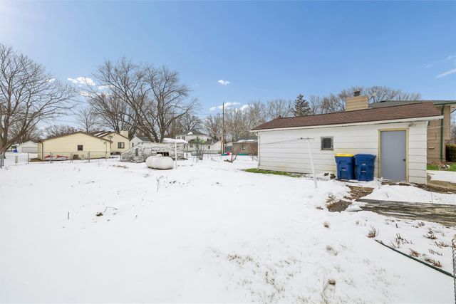 209 Main Street, Van Meter, IA 50261