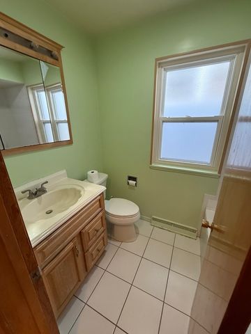 3415 N Kenton Avenue, Chicago, IL 60641