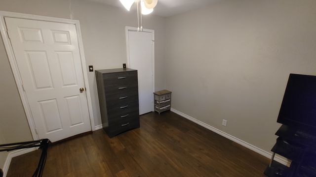 1126 Woodrow Drive, Lewisville, TX 75067