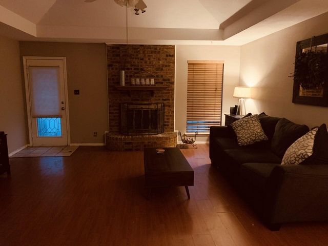 1126 Woodrow Drive, Lewisville, TX 75067