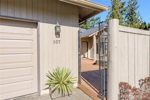 107 Hogans Vista, Sequim, WA 98382