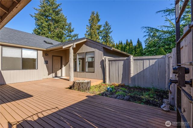 107 Hogans Vista, Sequim, WA 98382