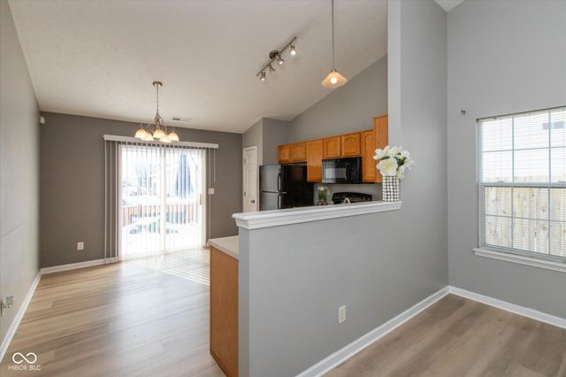 10703 Hanover Court, Indianapolis, IN 46231