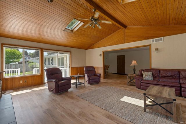 15342 Monterosa Drive, Granger, IN 46530