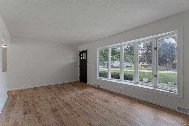 15342 Monterosa Drive, Granger, IN 46530