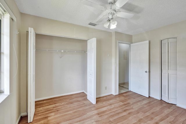 617 Banks Road 617, Margate, FL 33063