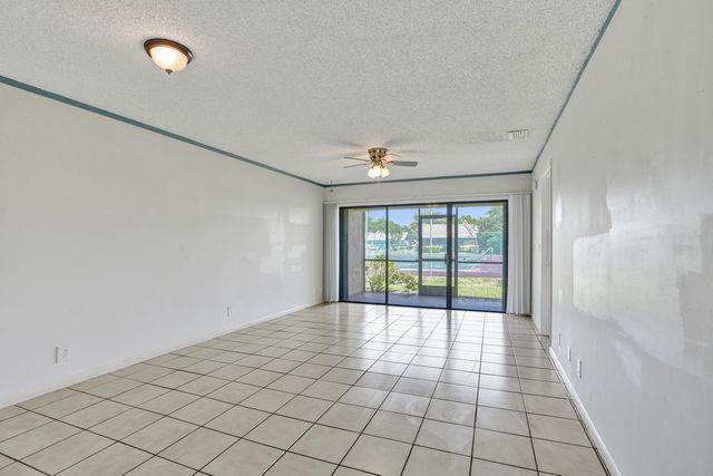 617 Banks Road 617, Margate, FL 33063