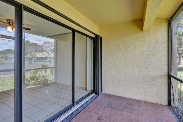 617 Banks Road 617, Margate, FL 33063