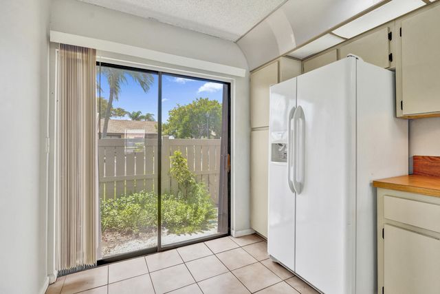 617 Banks Road 617, Margate, FL 33063