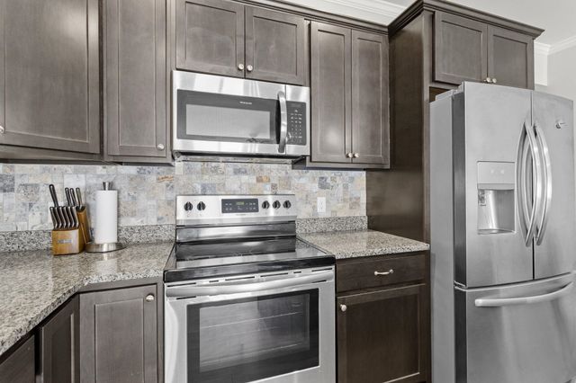 34 Callaway Dr Unit 4, Concord, NH 03301