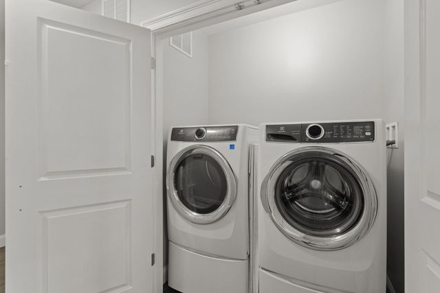 34 Callaway Dr Unit 4, Concord, NH 03301