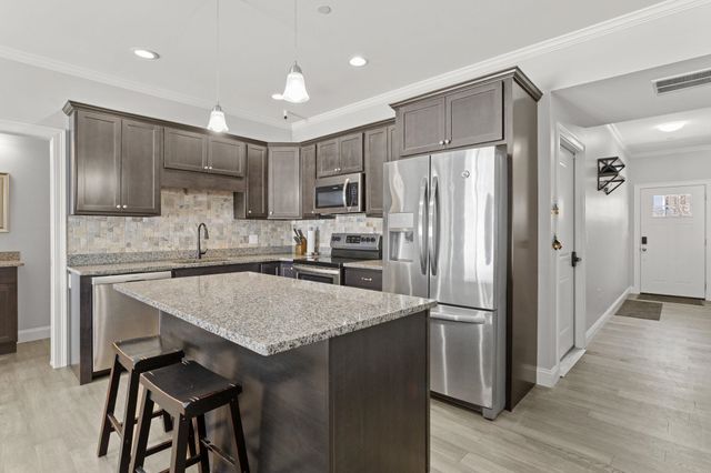 34 Callaway Dr Unit 4, Concord, NH 03301