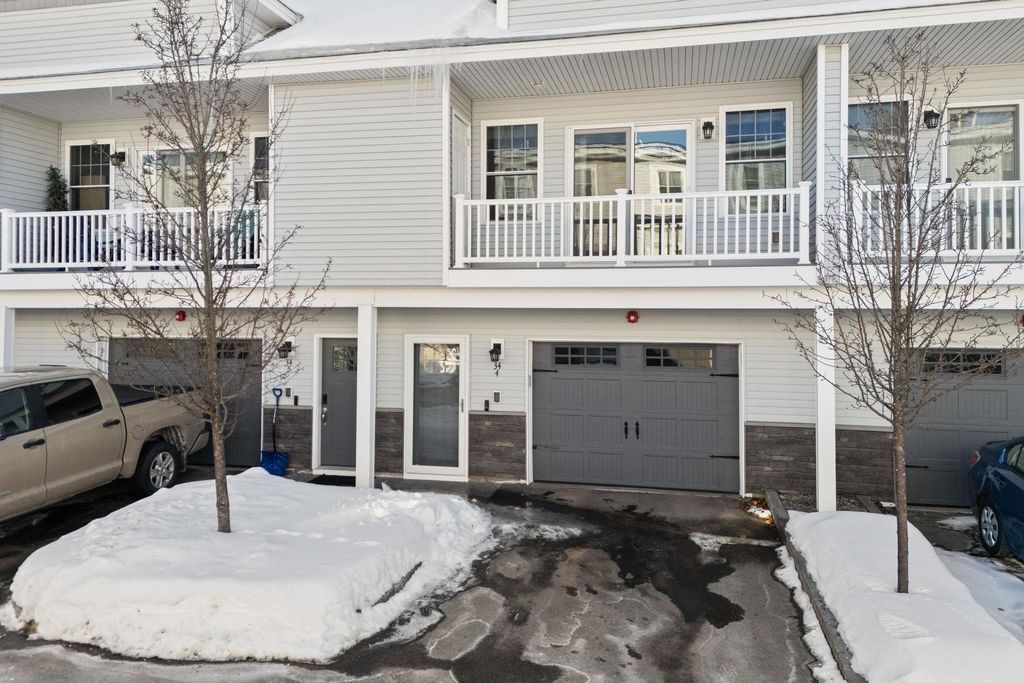 34 Callaway Dr Unit 4, Concord, NH 03301