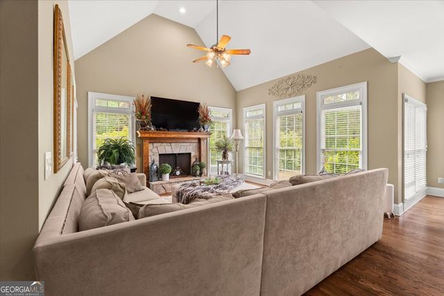 1805 Silver Oak Drive, Bethlehem, GA 30620