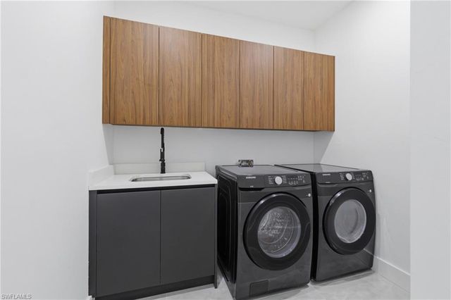 1301 SW 13th ST, Cape Coral, FL 33991