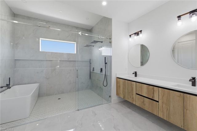 1301 SW 13th ST, Cape Coral, FL 33991