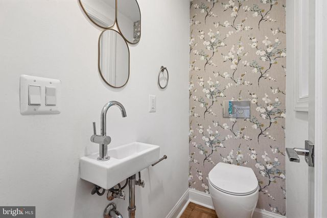 3415 VALLEY DR, Alexandria, VA 22302