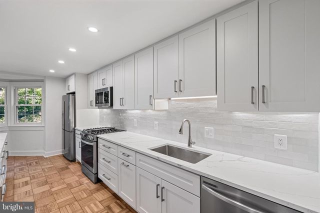 3415 VALLEY DR, Alexandria, VA 22302