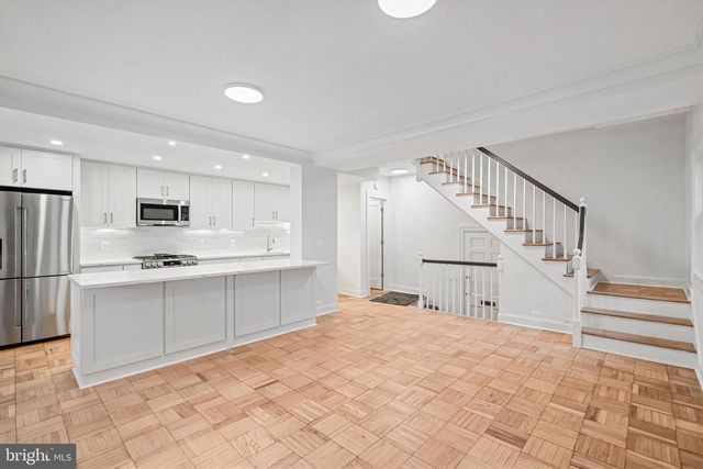3415 VALLEY DR, Alexandria, VA 22302