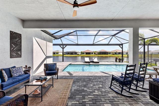 12132 SW Willowy Way, Port St. Lucie, FL 34987