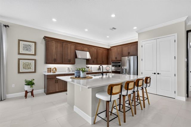 12132 SW Willowy Way, Port St. Lucie, FL 34987