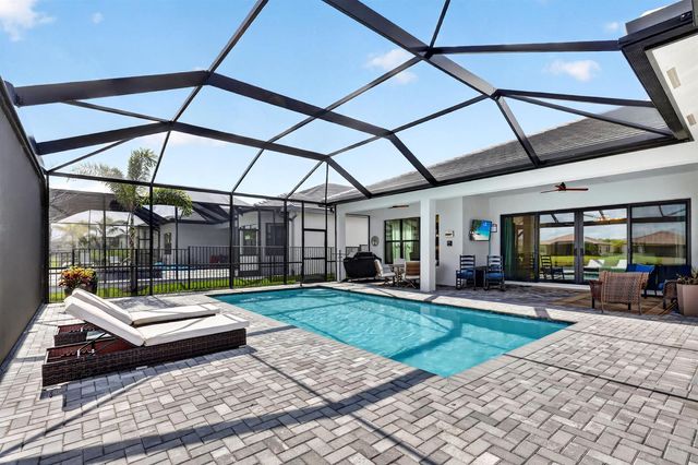 12132 SW Willowy Way, Port St. Lucie, FL 34987