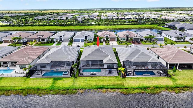 12132 SW Willowy Way, Port St. Lucie, FL 34987