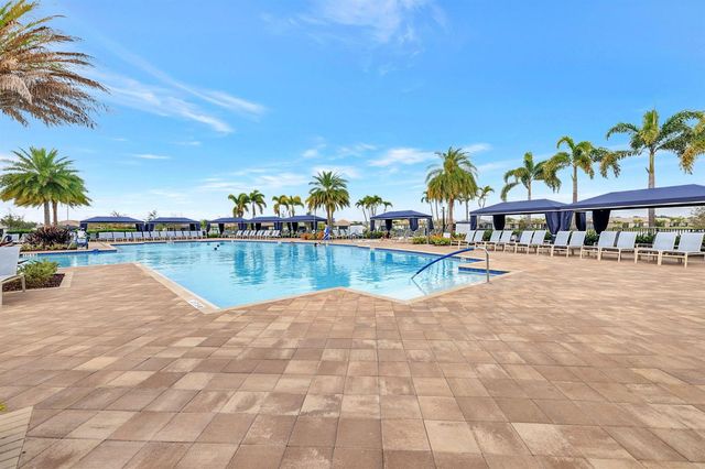 12132 SW Willowy Way, Port St. Lucie, FL 34987