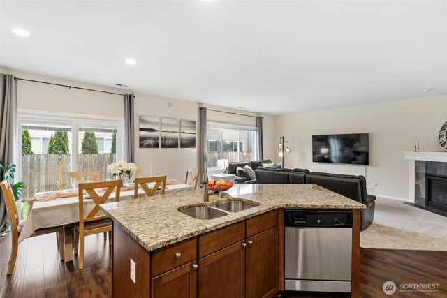 26814 195th Court SE, Covington, WA 98042