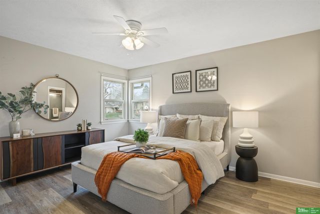 6023 N 110th Circle, Omaha, NE 68164