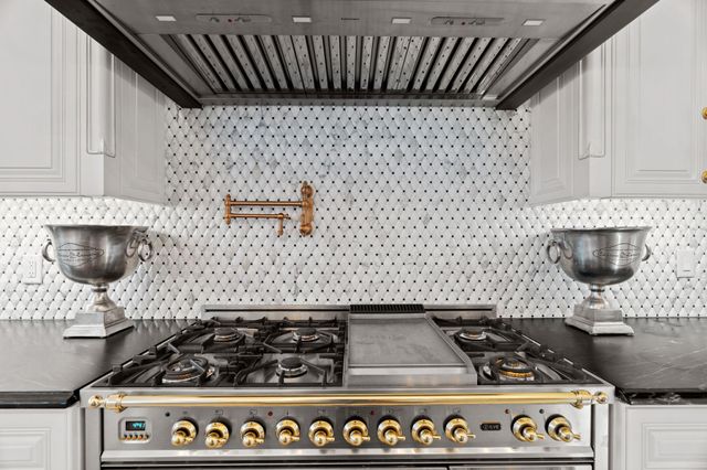 3401 Mormon Mill RD, Marble Falls, TX 78654